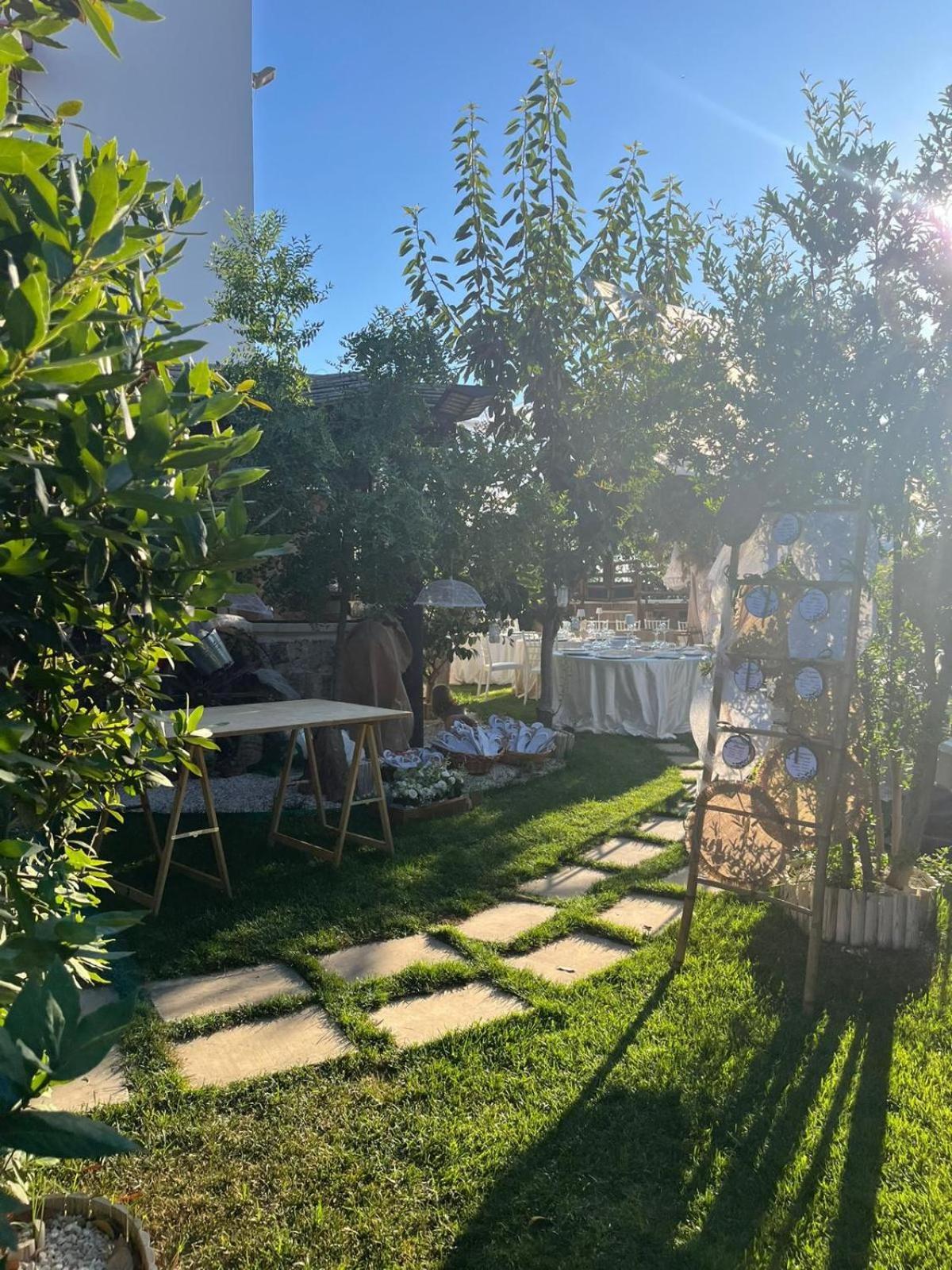 Masseria Li Vecchi Squinzano Exterior foto